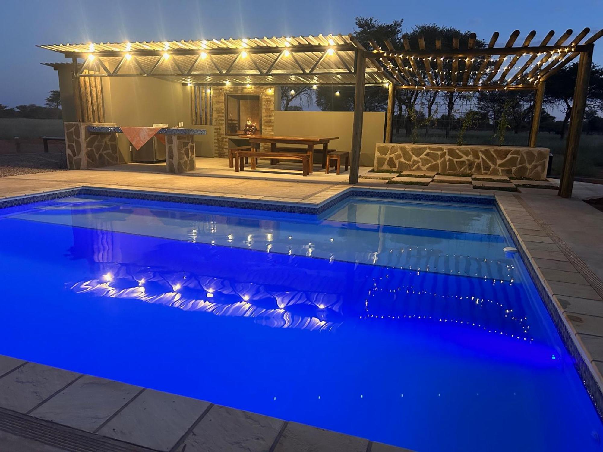 Africa Awaits Lodge & Safaris 고바비스 외부 사진